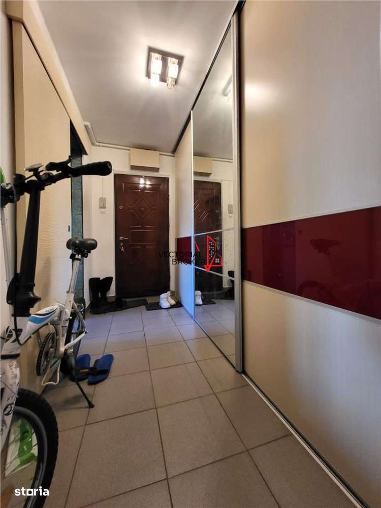 3 CAMERE  ZONA VERDE  PARCARE SI BOXA-11