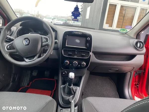 Renault Clio 1.2 16V 75 Life - 18