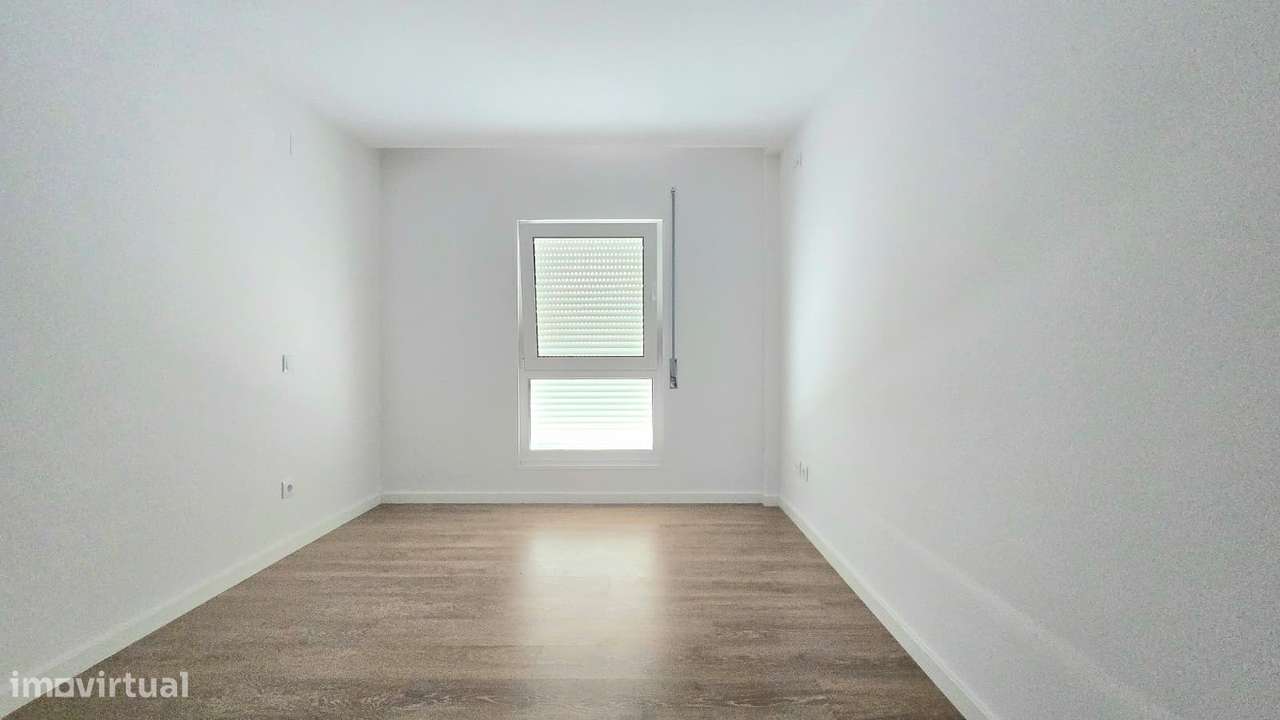 T3 semi-novo | Totalmente equipado | Exposição nascente/sul-9