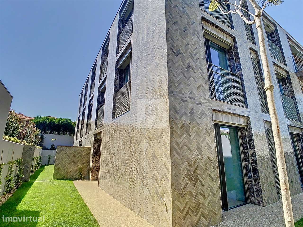 Apartamento T3 na Foz do Douro com Varanda | Nevogilde, Porto-23