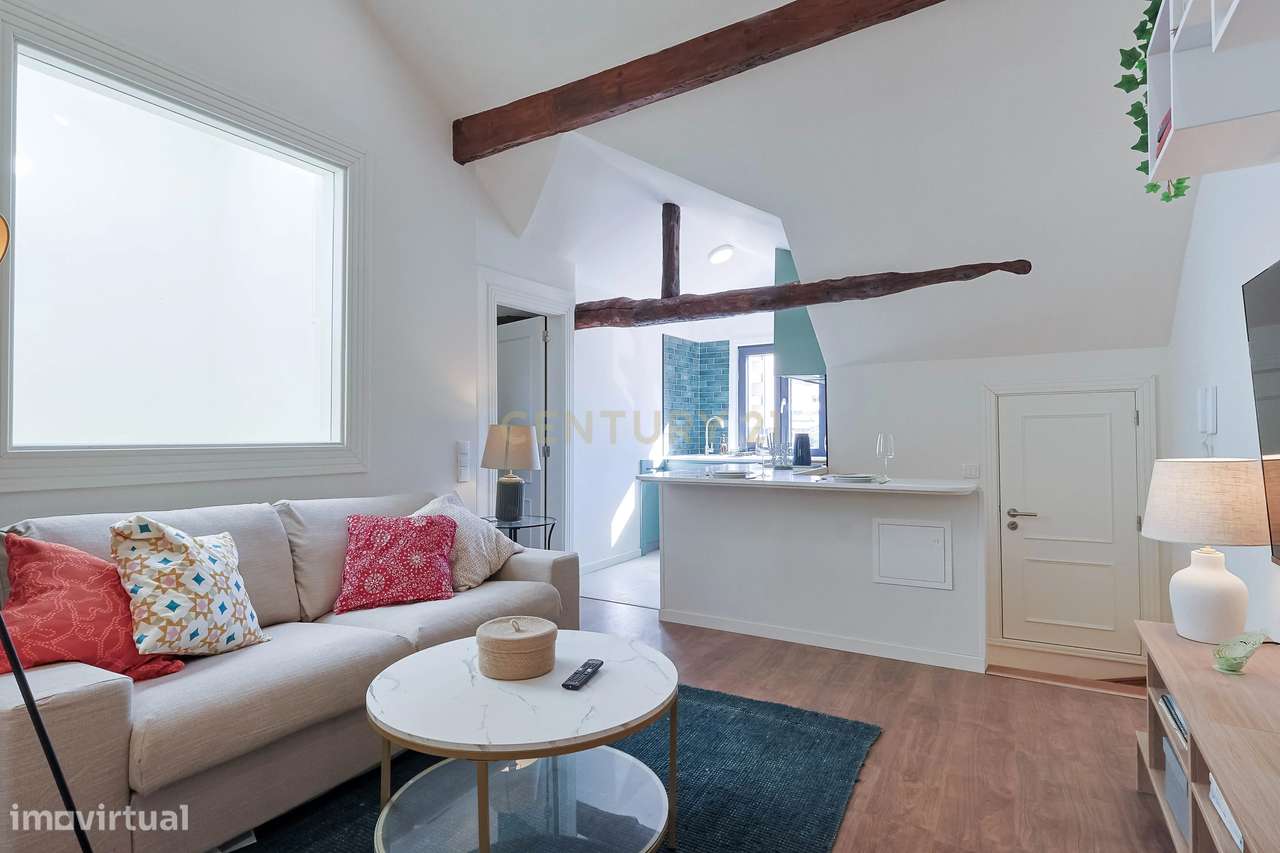 Prédio Reabilitado à Venda em Gaia-11