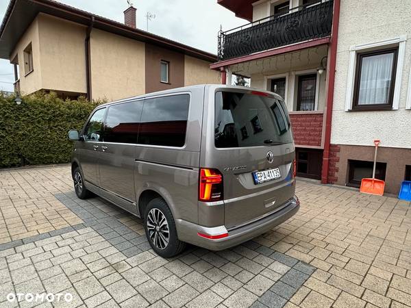 Volkswagen Caravelle - 4