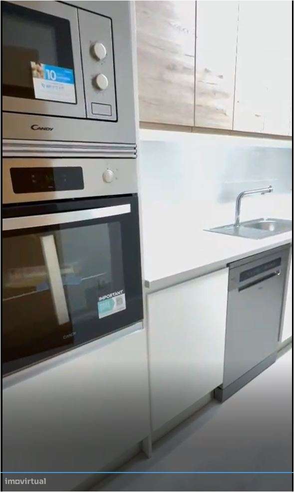 T2+1 Renovado no Centro de Gondomar, junto à Câmara!-8