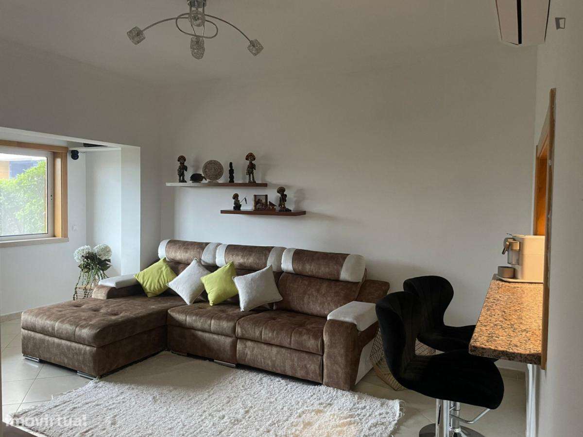 Quarto - localizado em Portimao - Grande imagem: 3/10