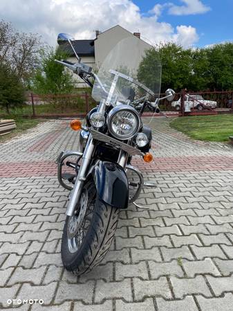 Suzuki Intruder - 5