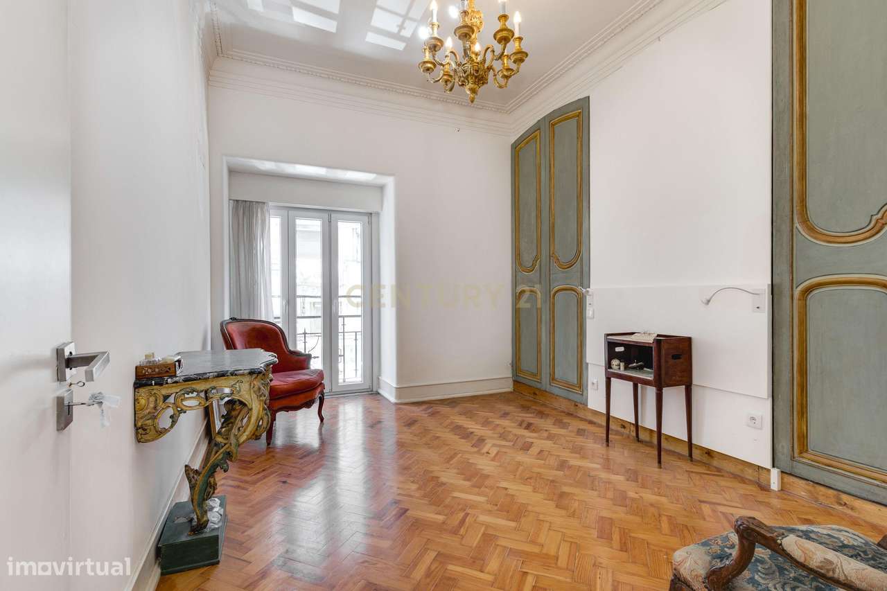 Fantástico Apartamento T4 na Alameda Dom Afonso Henriques – Localizaçã-26