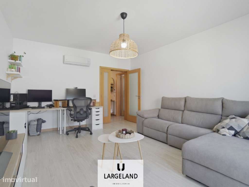 Apartamento T2 com Excelentes Áreas - Silveiro, Oiã - Grande imagem: 2/27