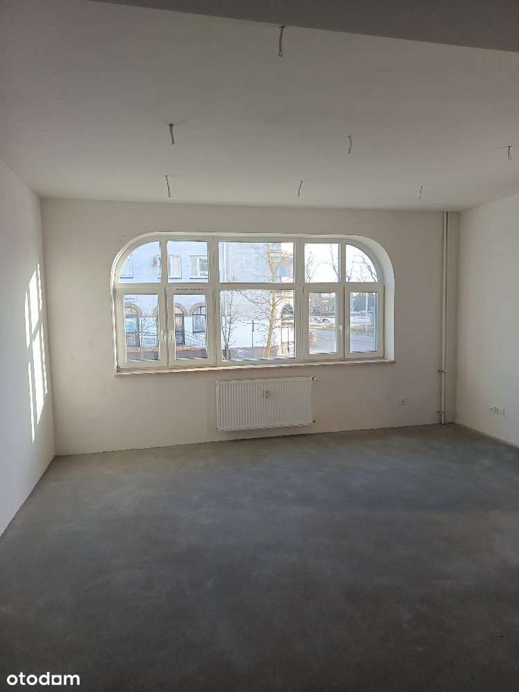 Mieszkanie na parterze, w pobliżu portu.-8