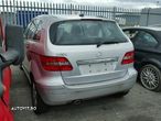 Dezmembrez Mercedes-Benz B150 B-Class w245 - 3