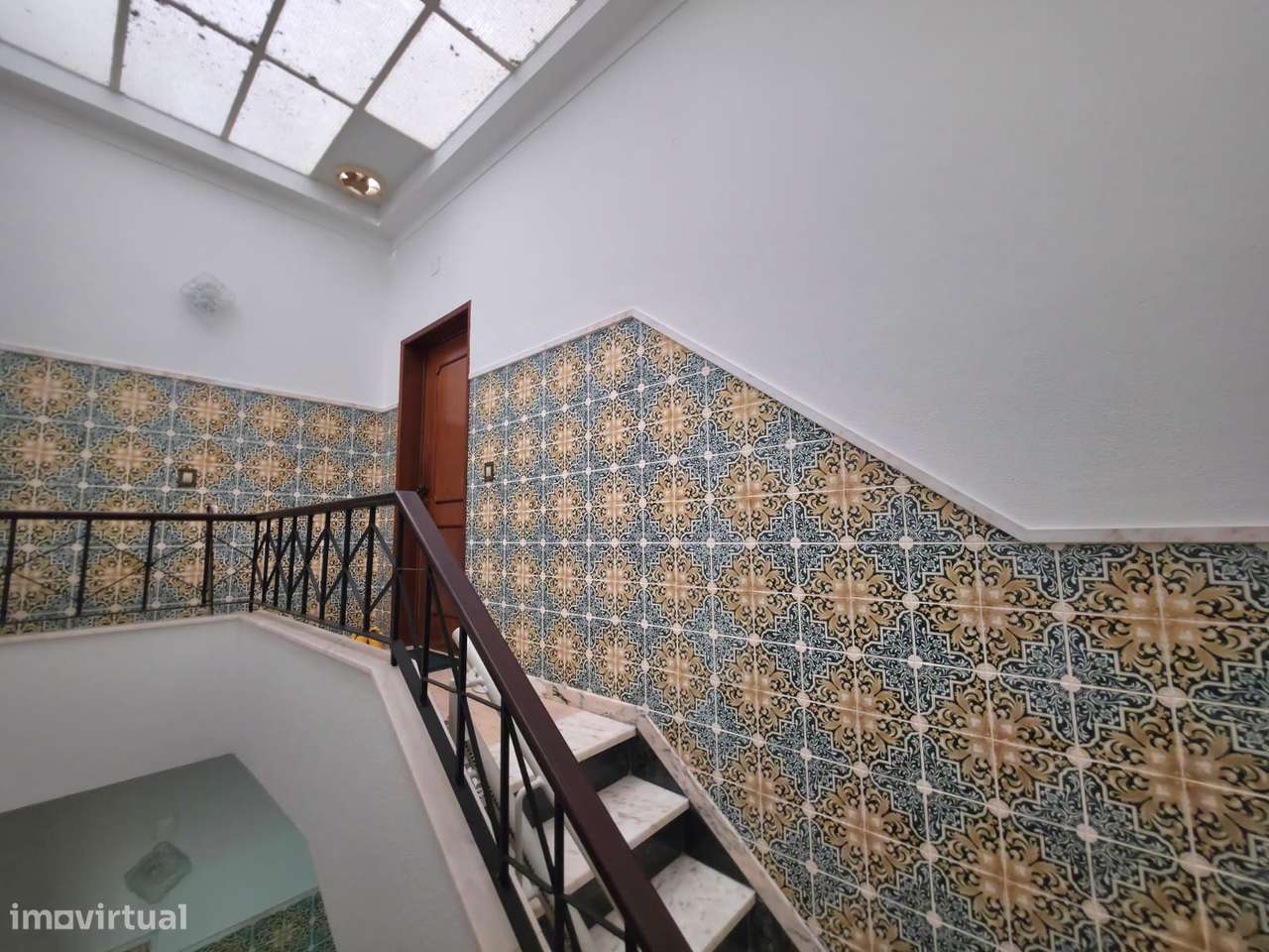 Prédio com 3 andares com utilização independente – Vendas Novas-27