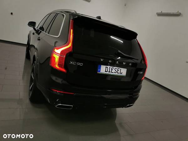 Volvo XC 90 D5 AWD R-Design - 8