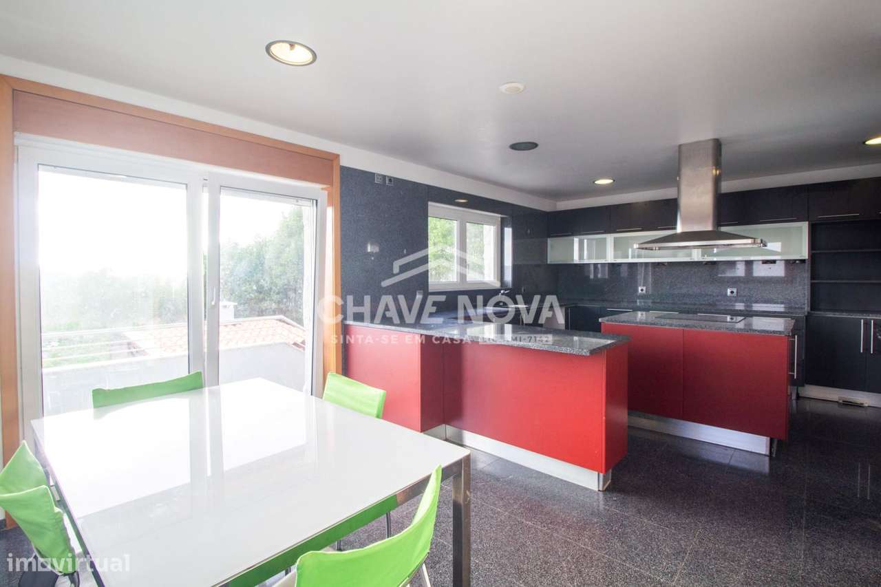 Moradia T4 em Valongo-23