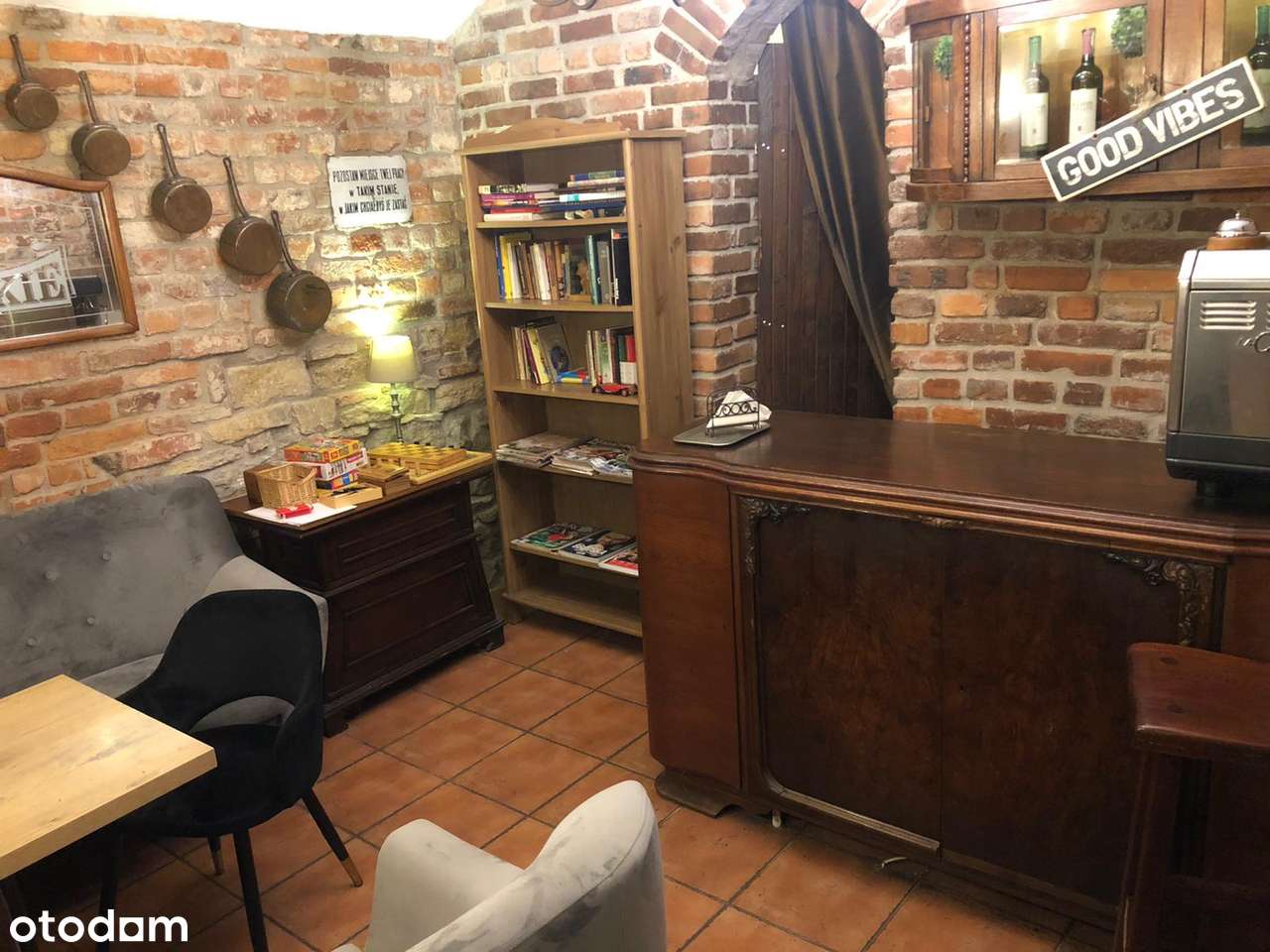 Klimatyczny lokal gastronomiczny w samym sercu Oświęcimia-7