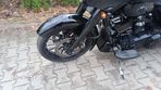 Harley-Davidson Touring Street Glide - 10