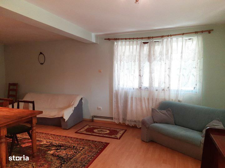 Vila cu 7 camere de vanzare in Gageni, 336.3 mp