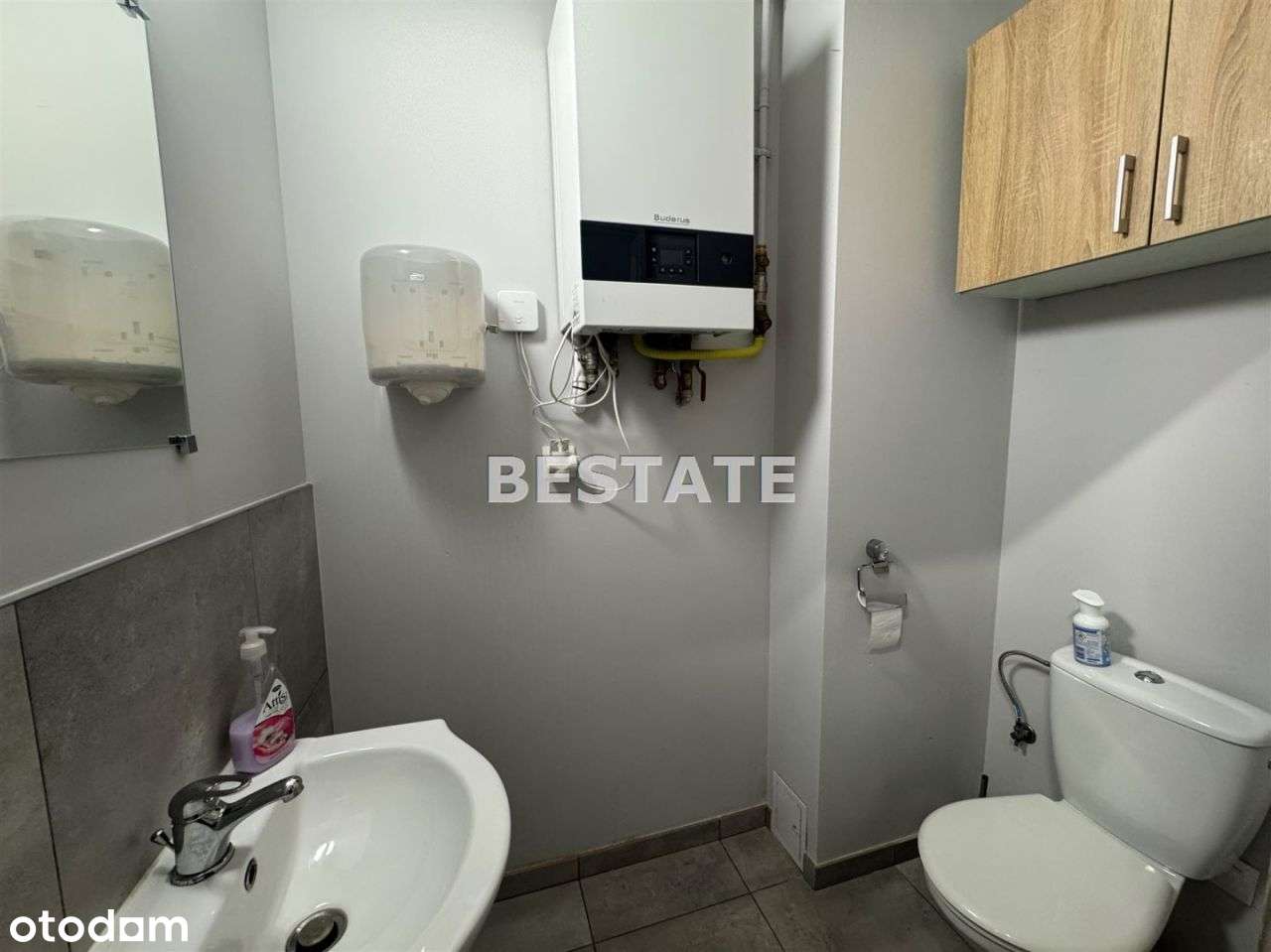 Lokal w Centrum miasta idealny pod usługi, garaż-8