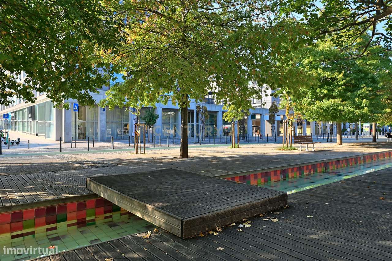 Trespasse de Restaurante (270 m2 + 2 esplanadas + 9 lugares de estacio-36