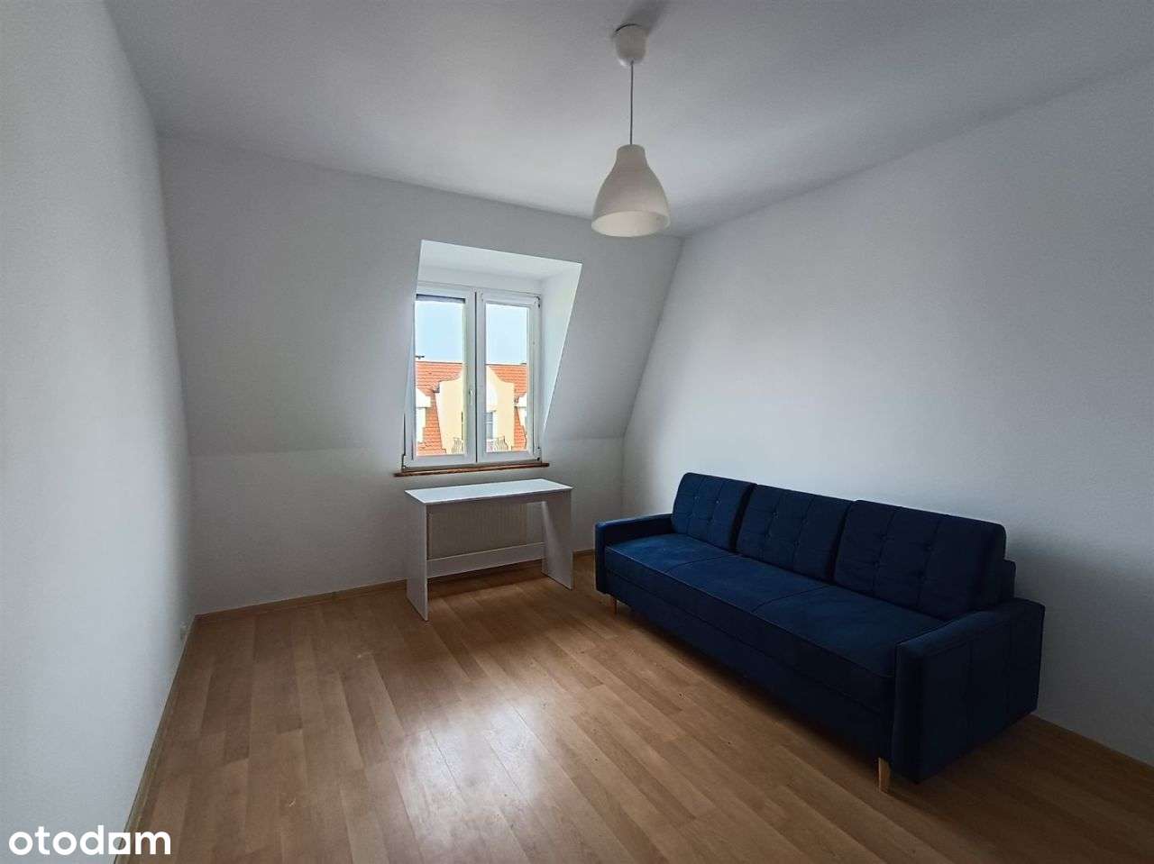 Dwu pokojowe mieszkanie w centrum ul. 700 lecia-6
