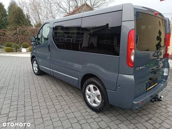 Renault Trafic - 12