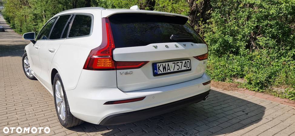 Volvo V60 D3 Momentum - 8