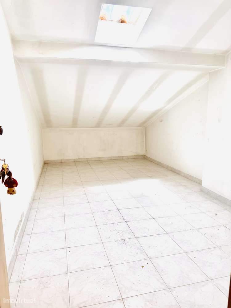 T4 Jardins das Artes, varandas e 2 garagens-16