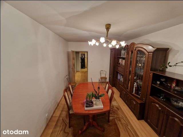 M-5 (78) Lutomierska - 4 piętro , wieżowiec-3