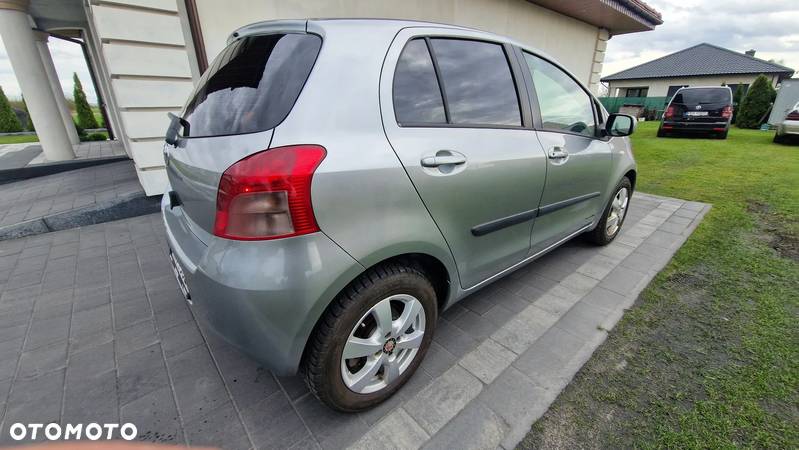 Toyota Yaris 1.0 VVT-i Comfort - 22