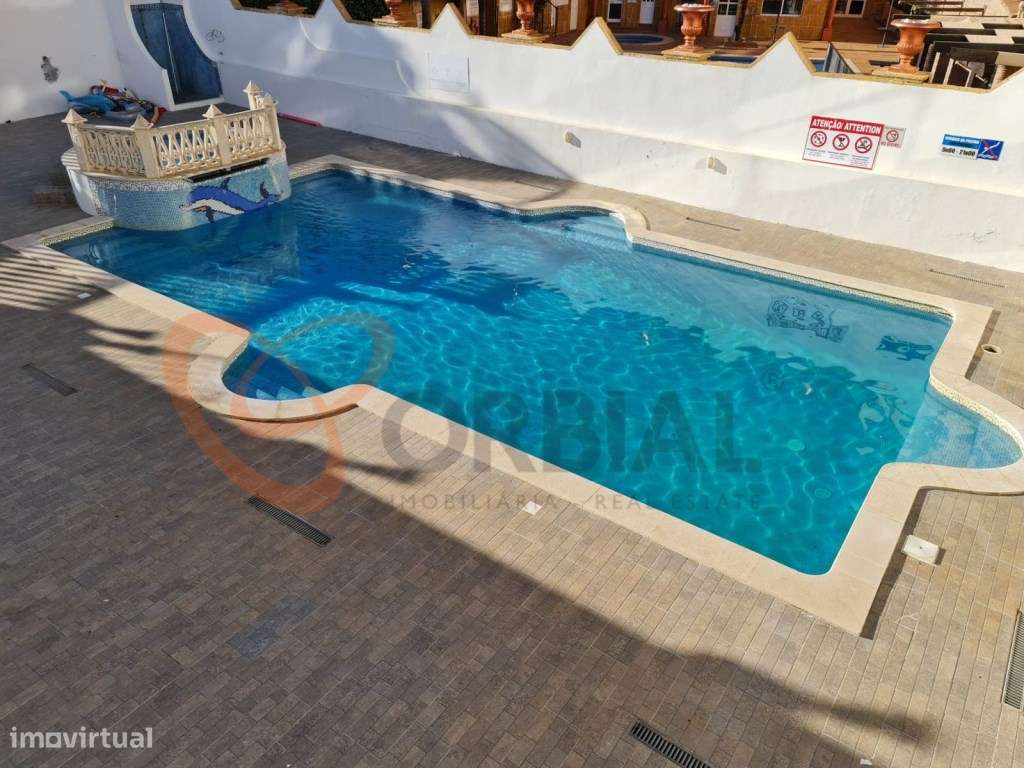 Fantástico apartamento T1 para venda em Albufeira com piscina-11
