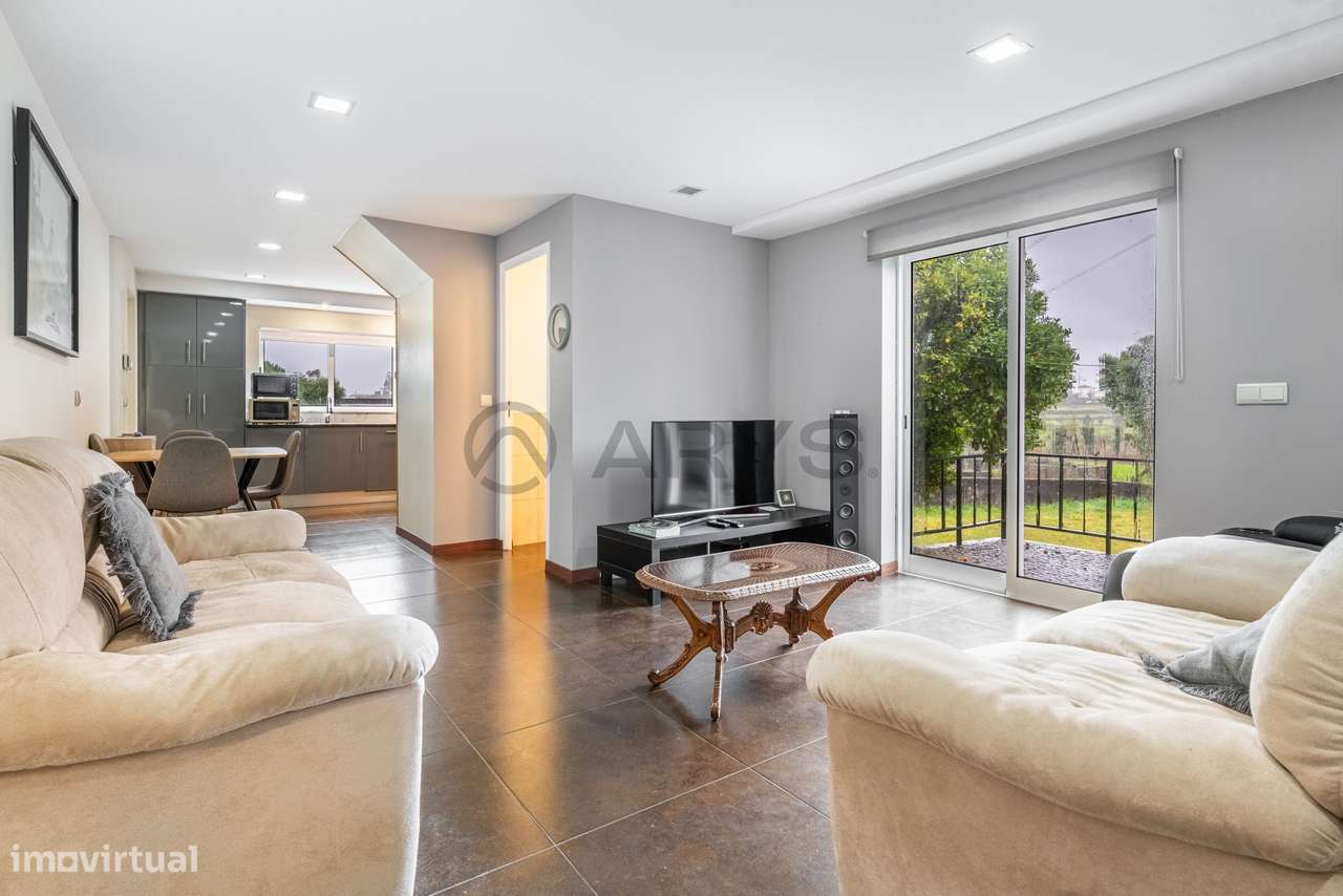 Moradia Isolada T4 em Sobreposta - Grande imagem: 4/32