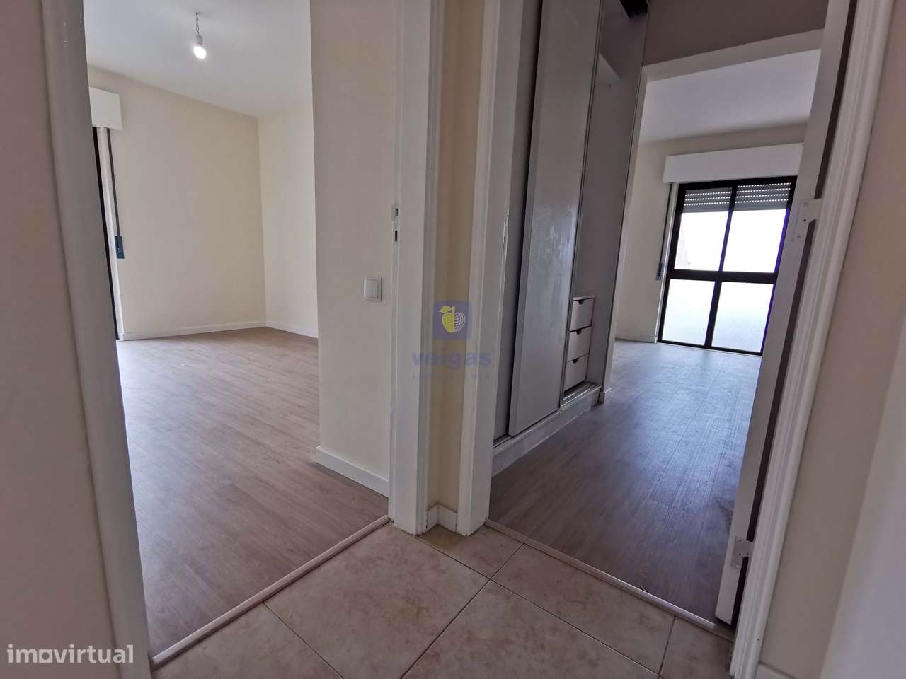 Excelente apartamento com 2 Quartos, com Melhoramentos e Bem Localizad - Grande imagem: 5/25