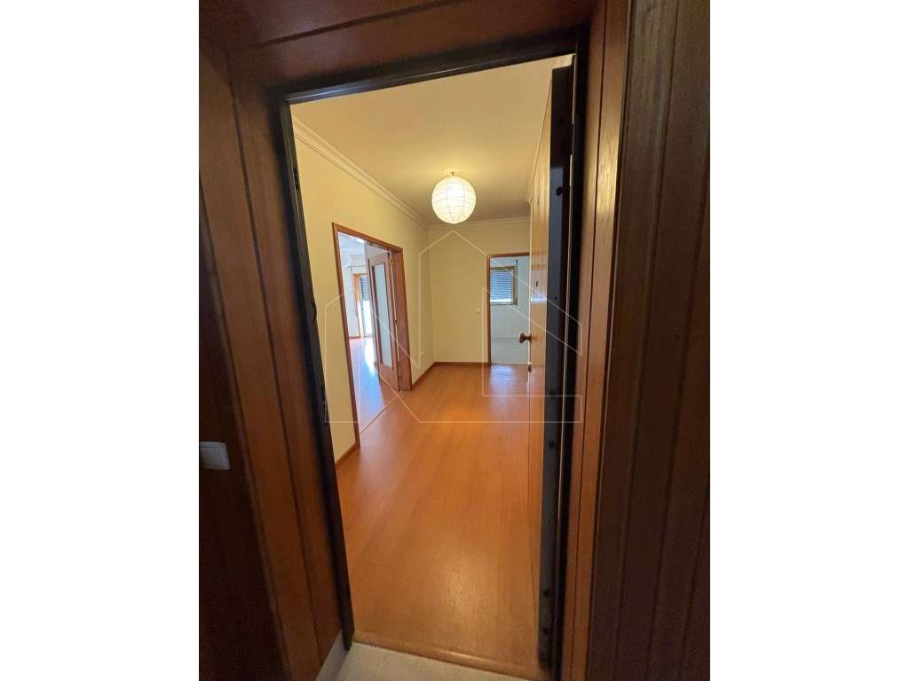 Apartamento T2 - Oliveira do Bairro-8