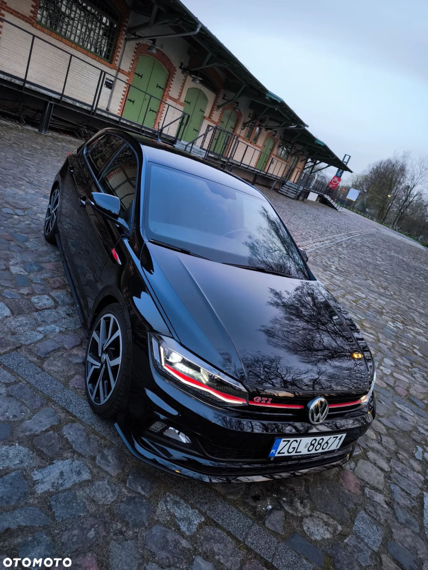 Volkswagen Polo 2.0 TSI OPF DSG GTI - 1