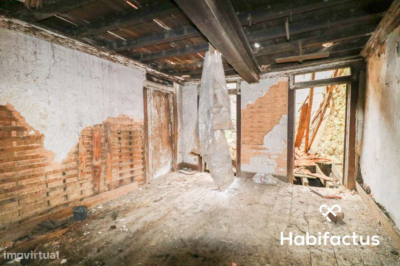 Moradia para Restaurar T3 Venda em Fornos de Maceira Dão,Mangualde - Grande imagem: 4/13