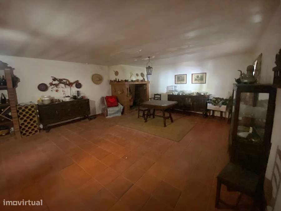 Moradia T5 grande propriedade, pleno campo, arredores Caldas da Rainha-44