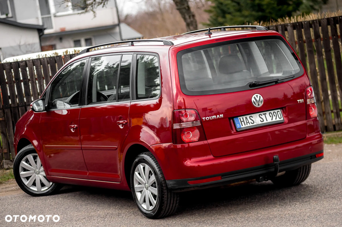 Volkswagen Touran 1.9 TDI Highline - 14