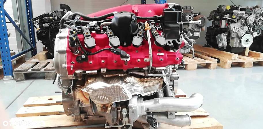 silnik Ferrari California T V8 3,9 F154 BB Twin 105 691 zł netto - 8