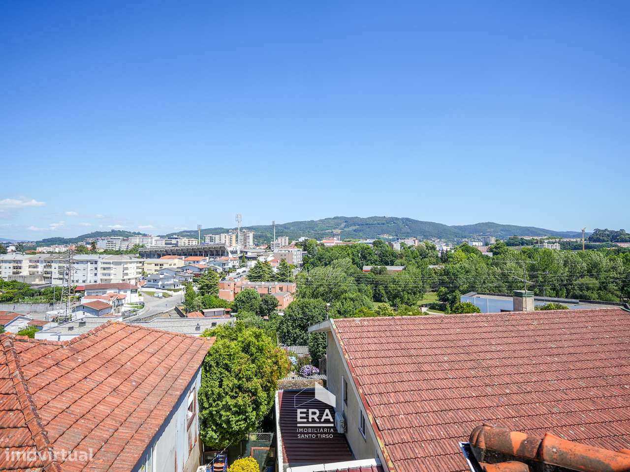 Moradia V3 em Santo Tirso-39