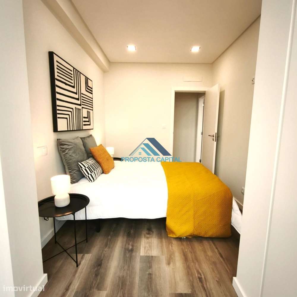 Apartamento T3 - Em Remodelação Total-22