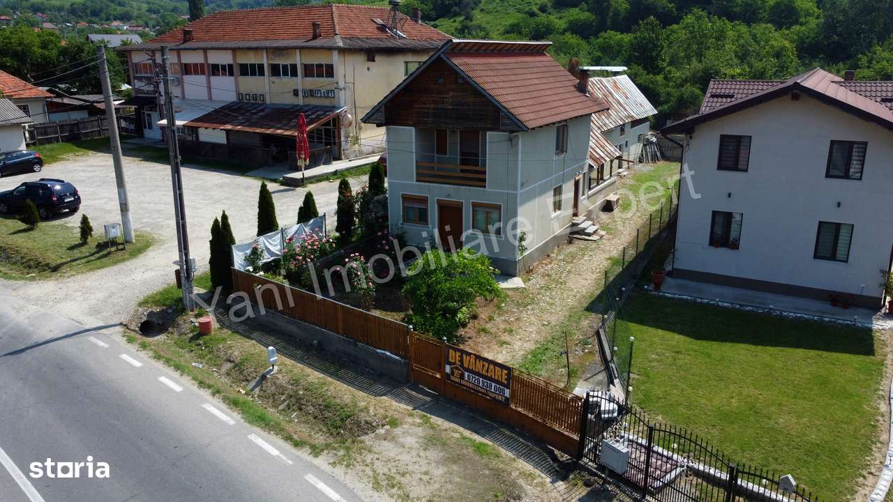 Casă de vânzare în comuna Albeștii de Argeș, județ Argeș. - Imagine principală: 2/20