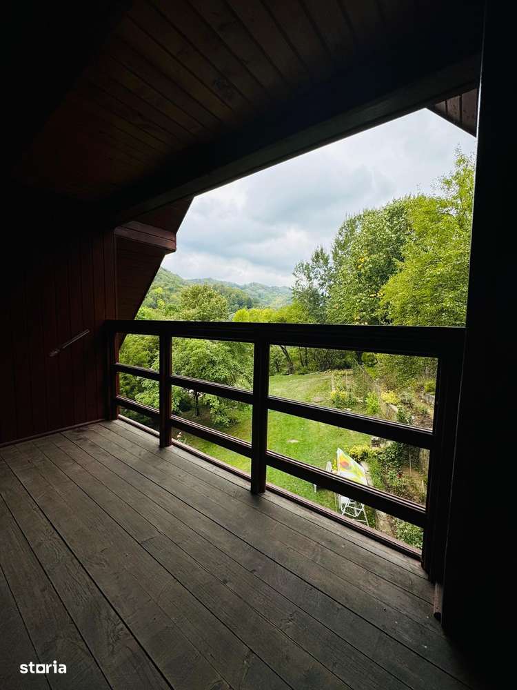 Casa (vila) de vanzare com. Varfuri|Suvita jud Dambovita teren 6000 mp-5