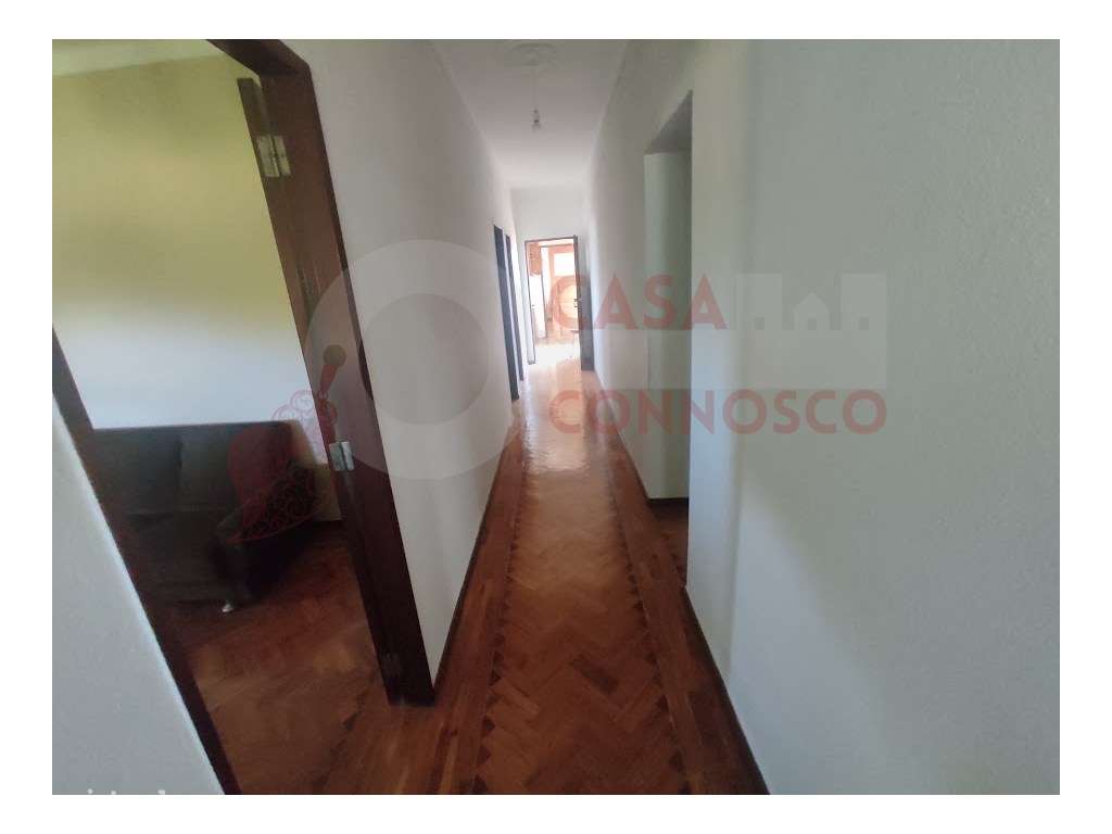 Moradia M4 pronta a habitar com terreno.-13