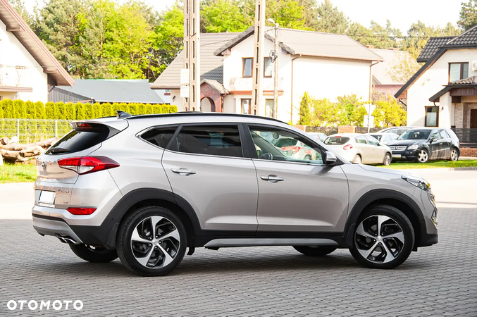 Hyundai Tucson - 12