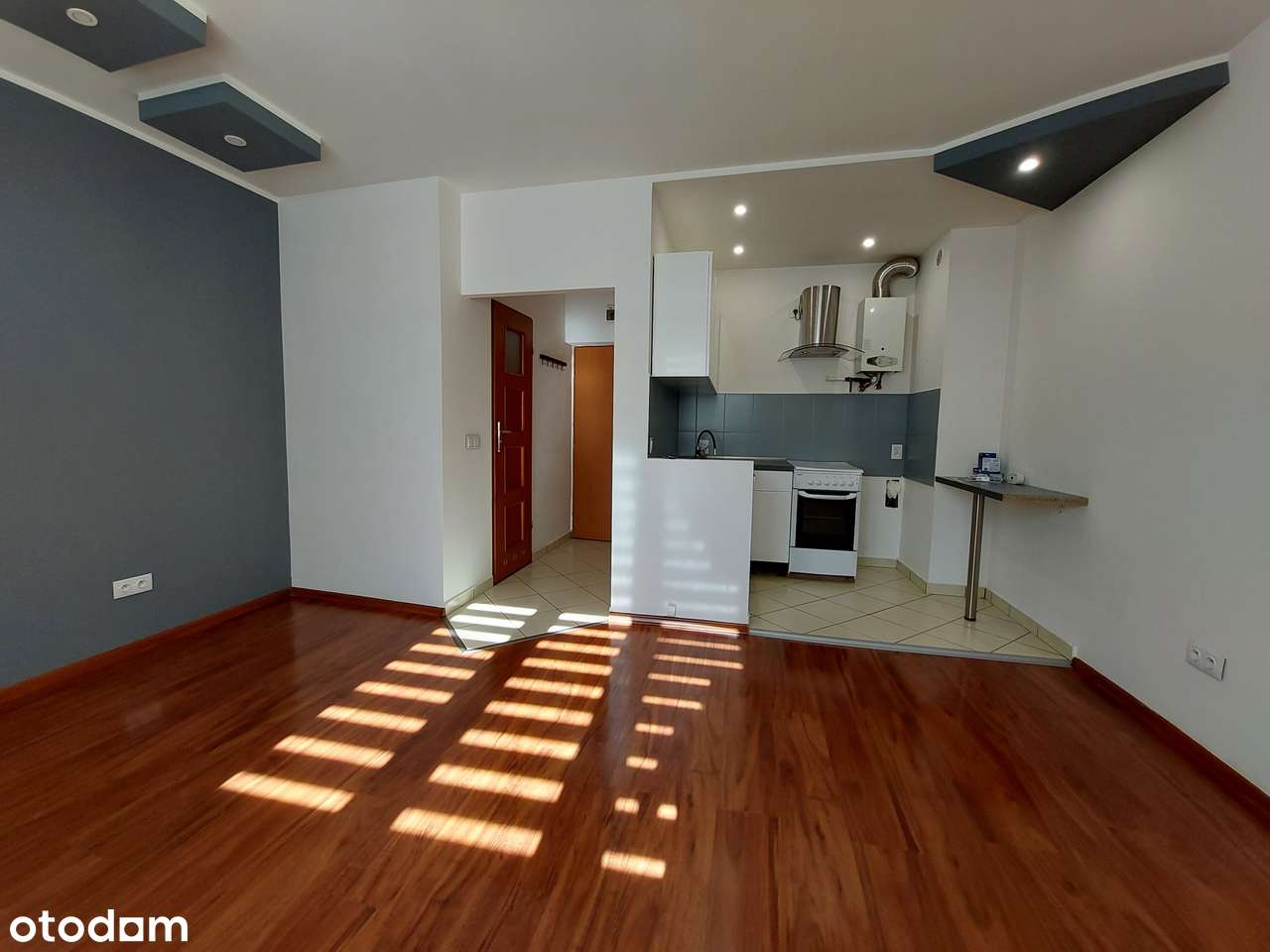 Jabłoniowa k. SCC M2 24m niski blok parking-1