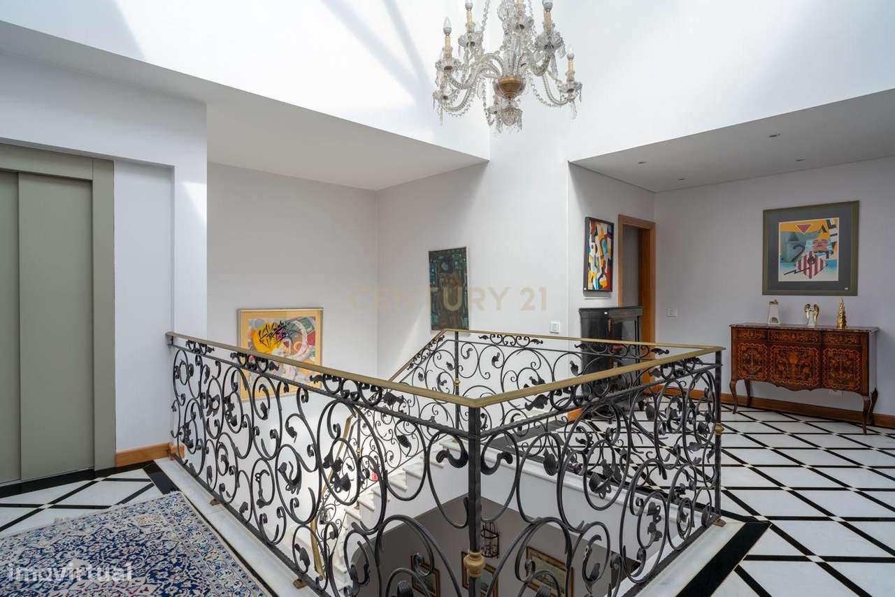 Moradia no Condomínio Privado da Penha Longa-14