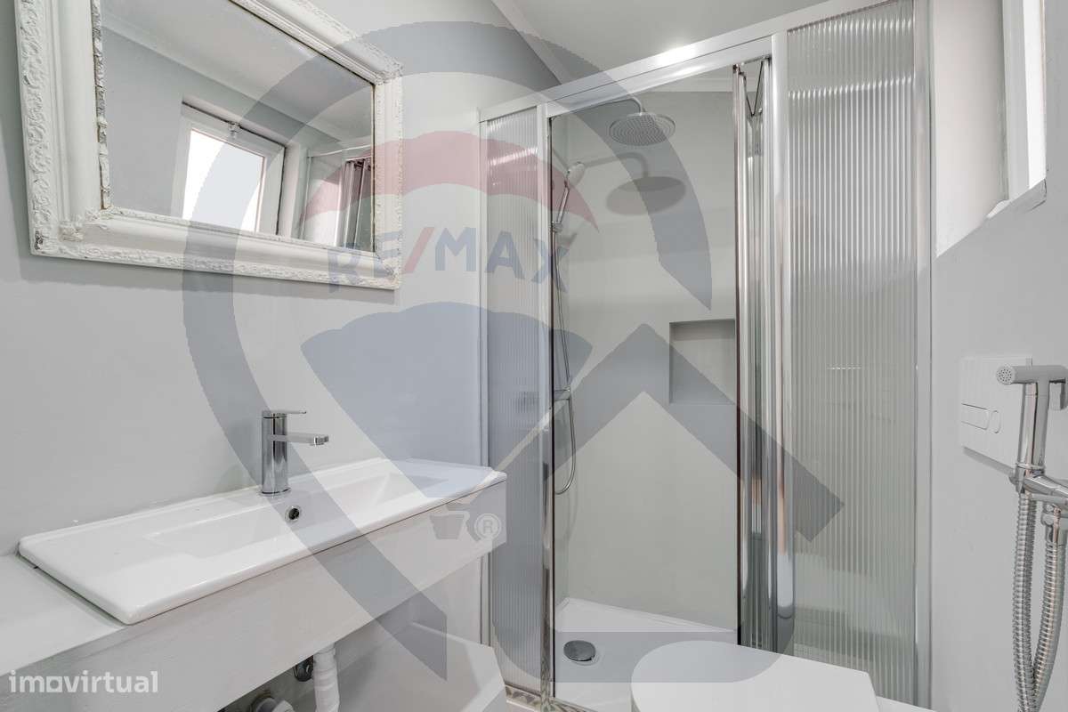 Moradia T3 Renovada no Centro Histórico de Évora – Charme Único-31