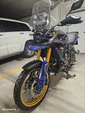 Suzuki V-STROM - 14