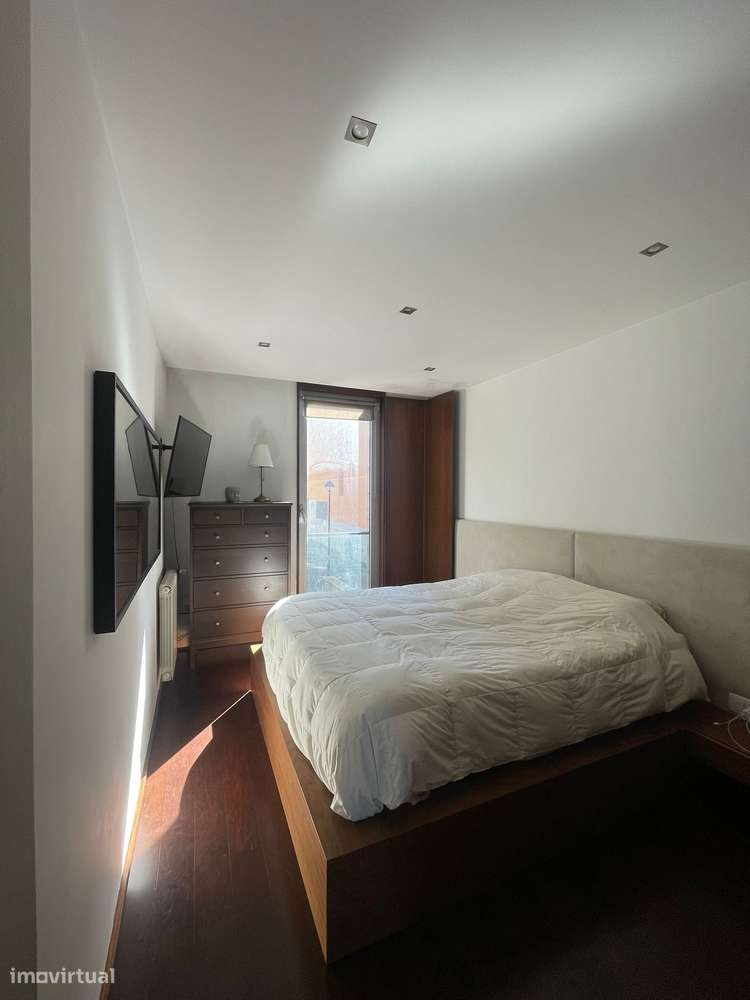 Apartamento T2 Póvoa de Varzim c/ elevador e garagem fechada - Grande imagem: 5/9