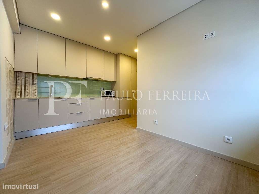 Apartamento T0 novo - Grande imagem: 3/5
