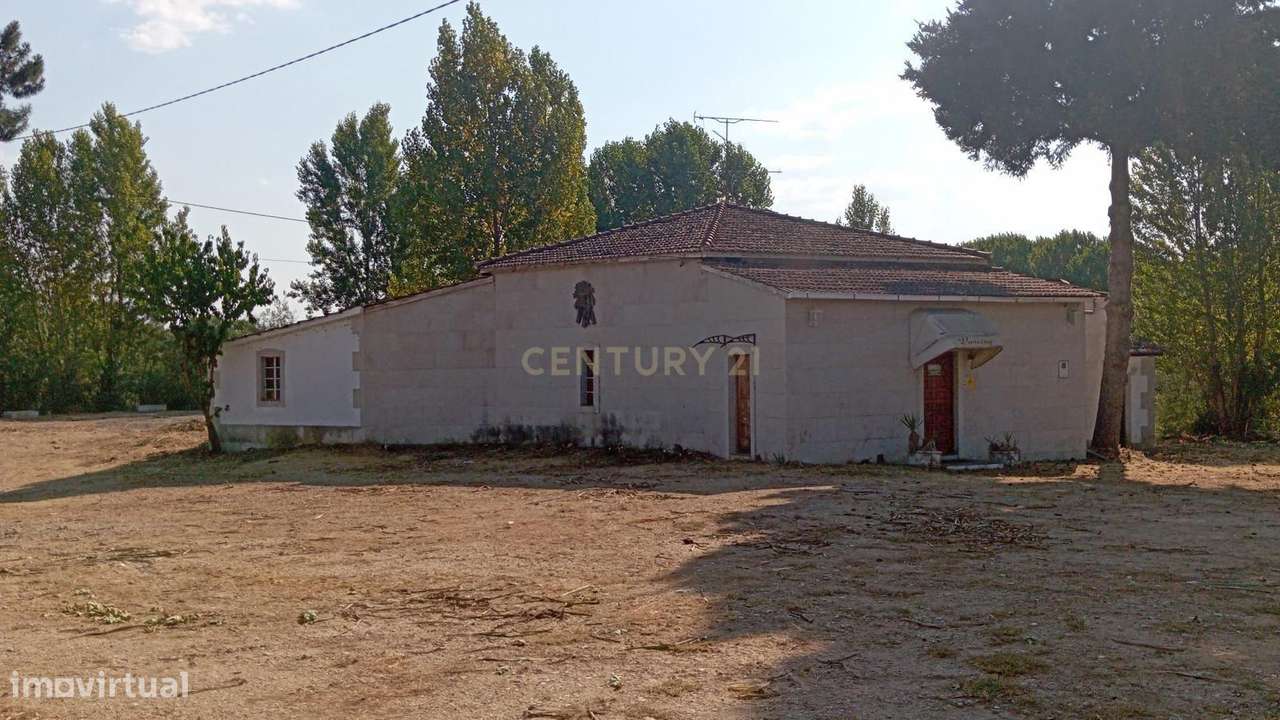 Espaço Comercial em Vila Real com Vista Panorâmica e Jardim - Grande imagem: 4/20