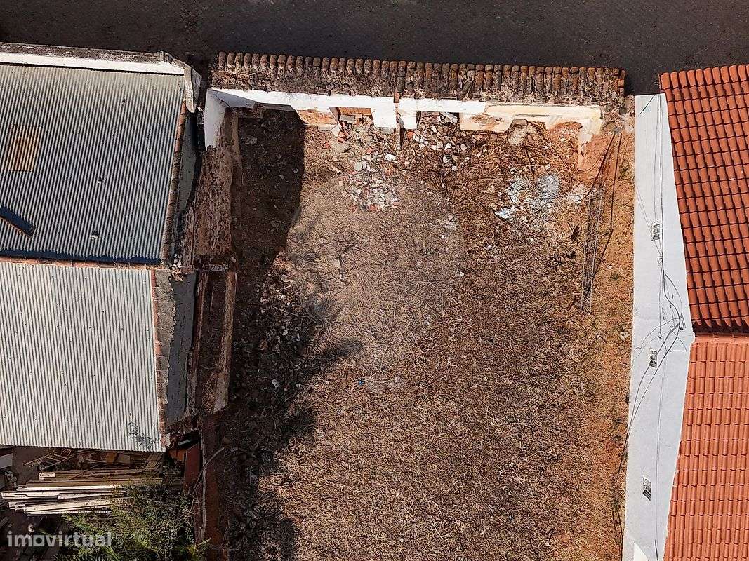 Moradia T1 para venda - Grande imagem: 3/4